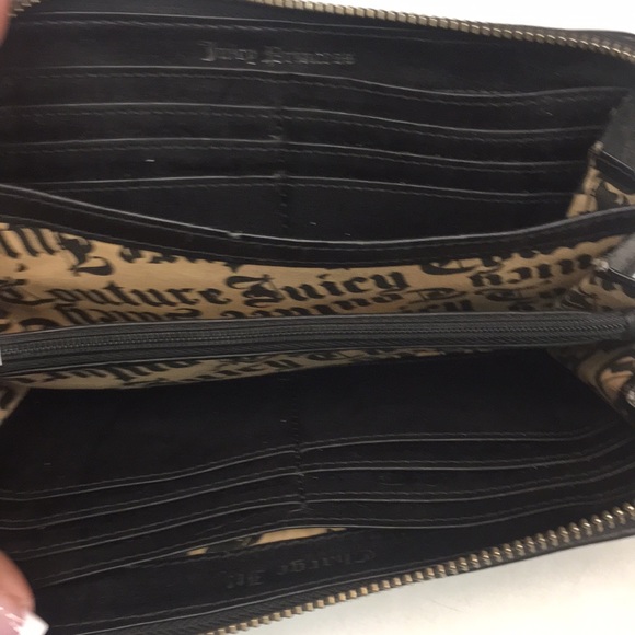 Juicy Couture Wallet - Picture 2 of 5